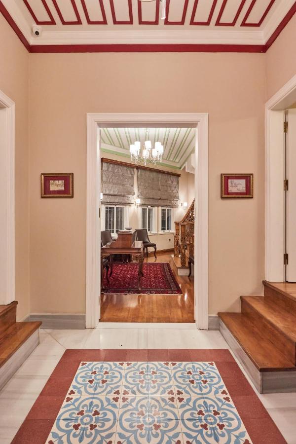 Отель White Palace Old Boutique Стамбул