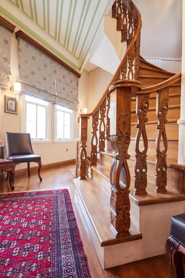 Отель White Palace Old Boutique