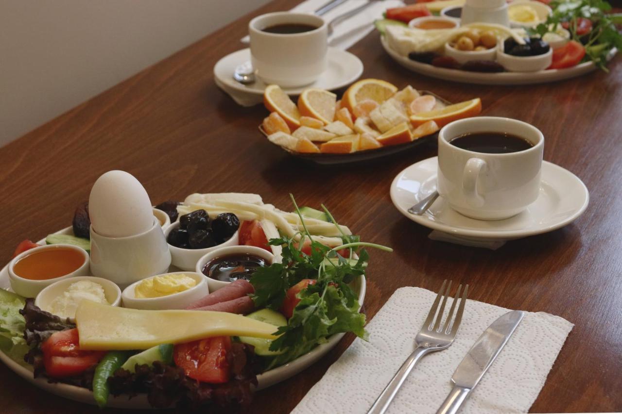 Отель White Palace Old Boutique 5*
