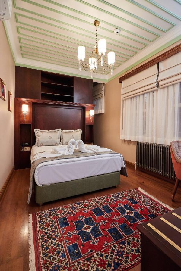 White Palace Old Boutique Отель 5*