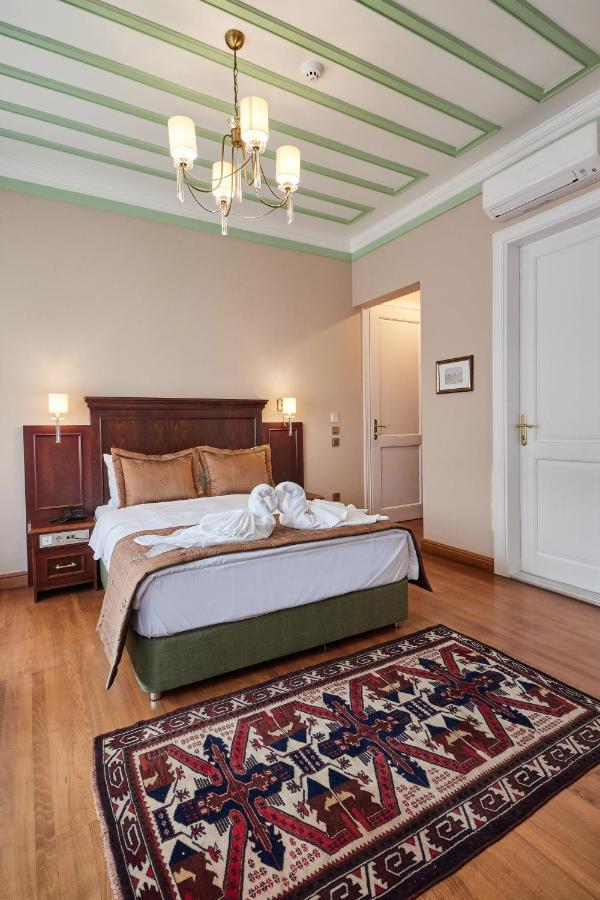 Отель White Palace Old Boutique Стамбул