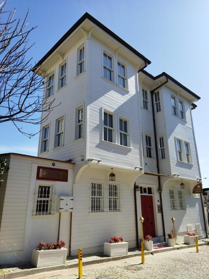 White Palace Old Boutique Отель