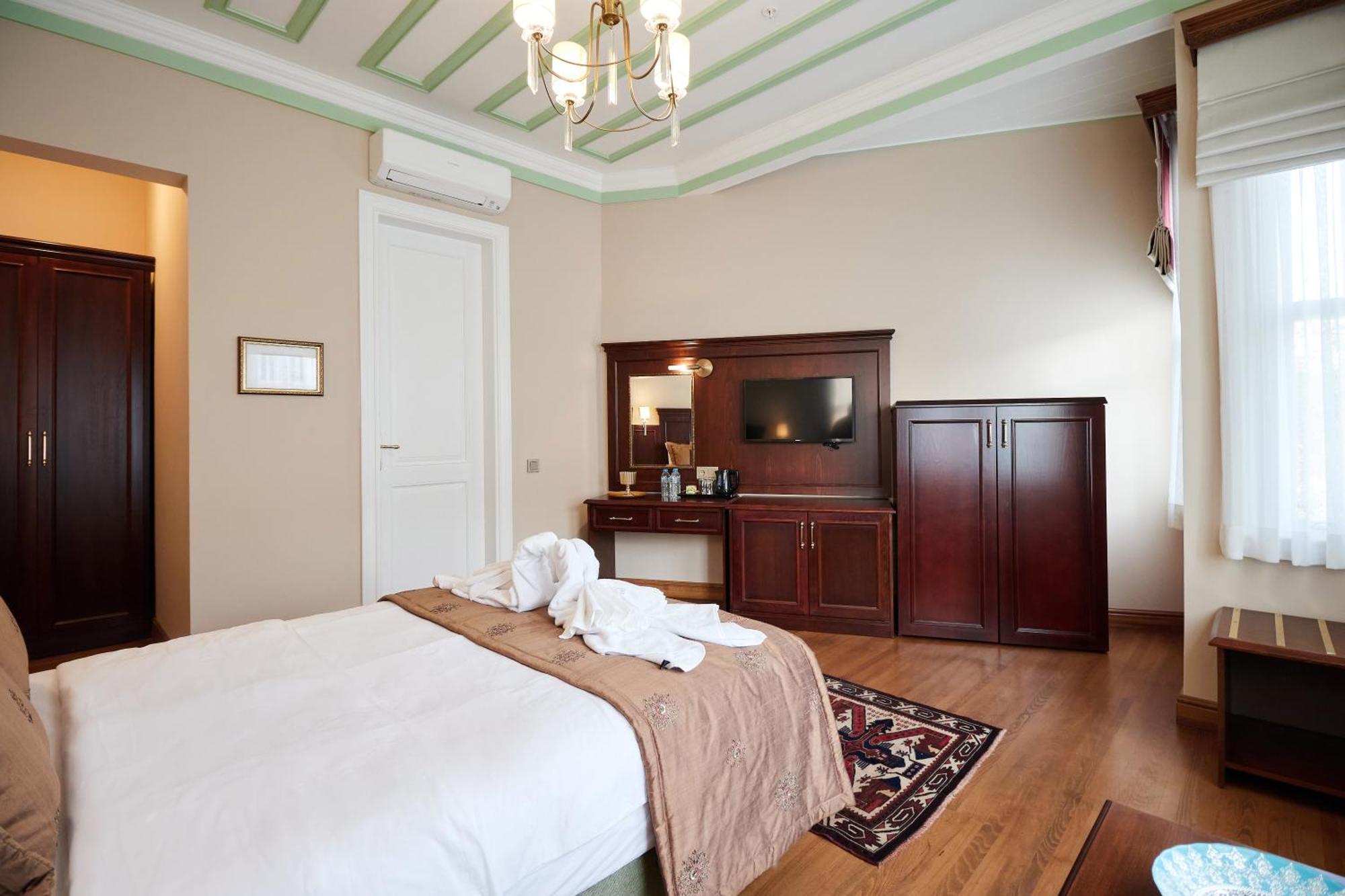 Отель White Palace Old Boutique Стамбул
