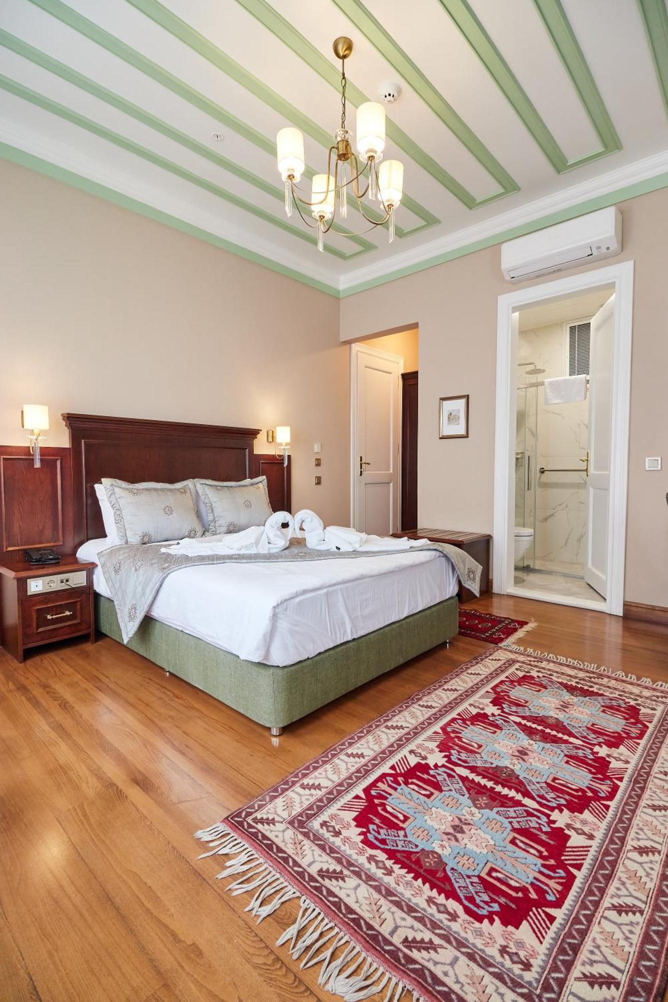 Отель White Palace Old Boutique Стамбул